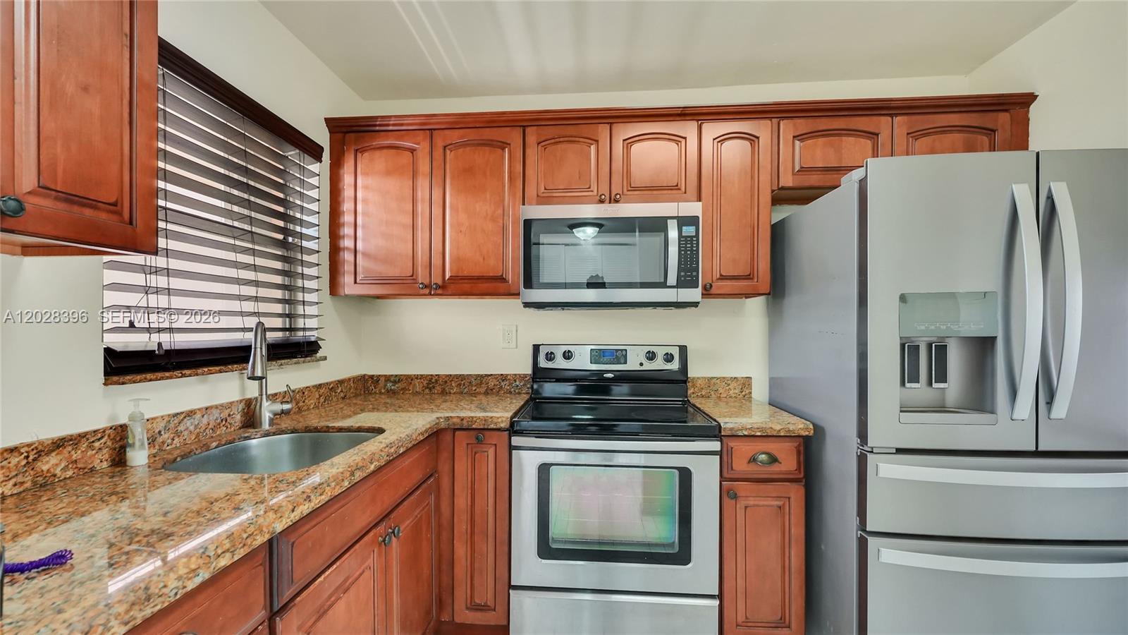 2811 N Pine Island Road 302 Property Photo 4