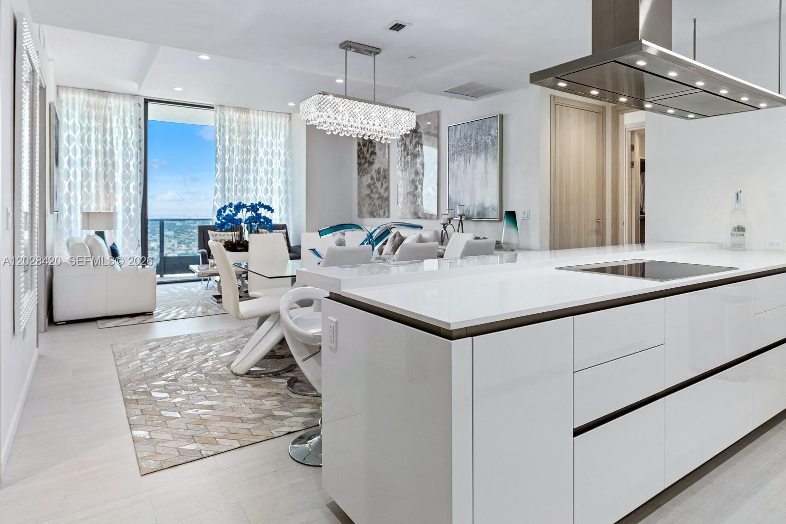 1000 Brickell Plaza Ph6006 Property Photo 5