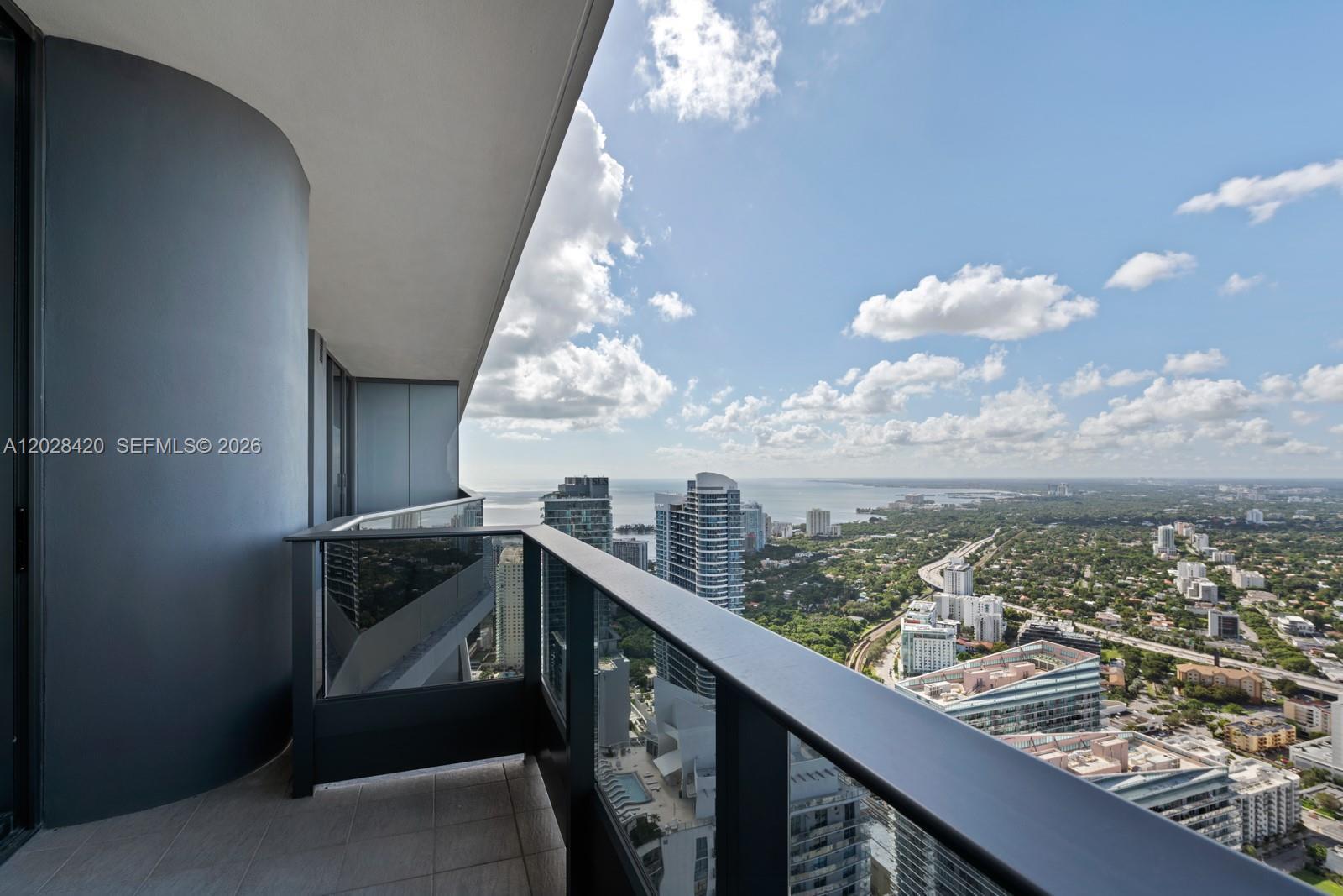 1000 Brickell Plaza Ph6006 Property Photo 25