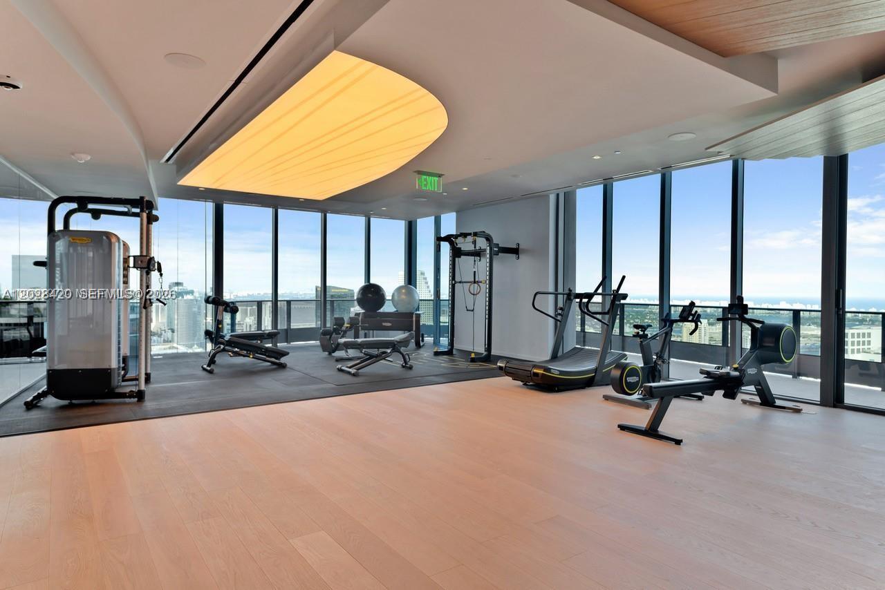 1000 Brickell Plaza Ph6006 Property Photo 28