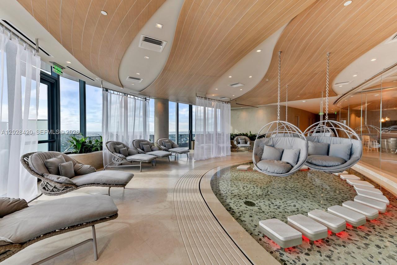 1000 Brickell Plaza Ph6006 Property Photo 35
