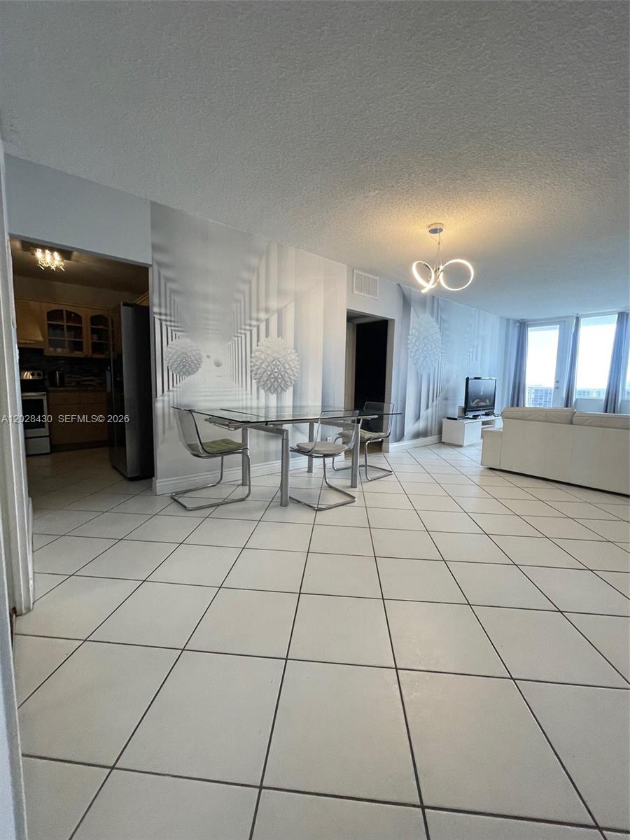 3725 S Ocean Drive 1219 Property Photo 8