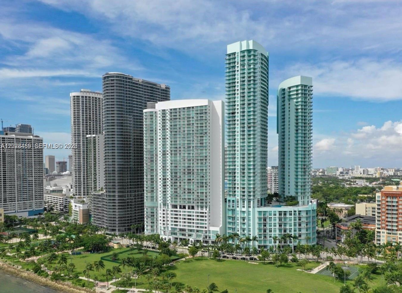 1900 N Bayshore Drive 2415 Property Photo 1