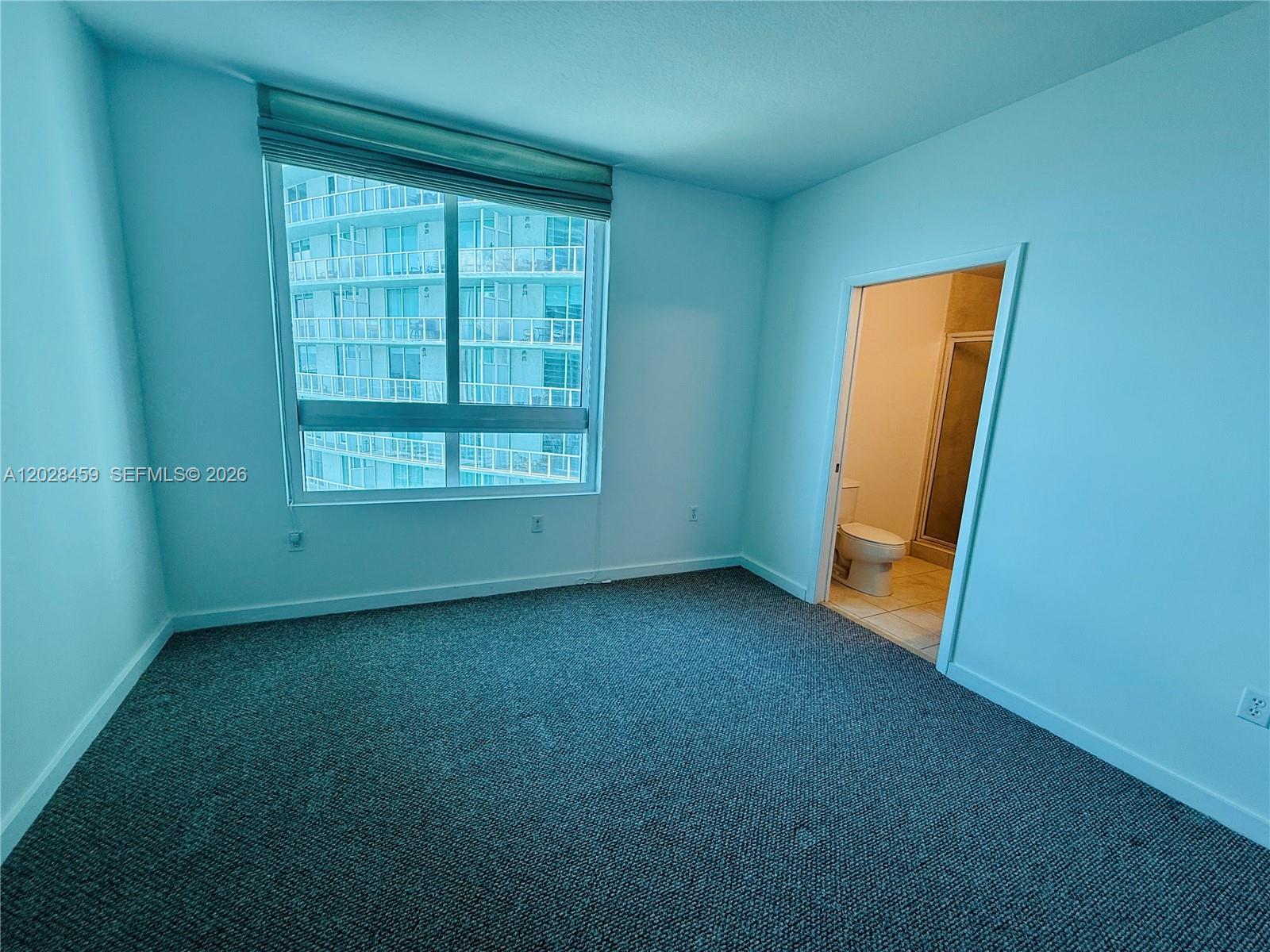 1900 N Bayshore Drive 2415 Property Photo 20