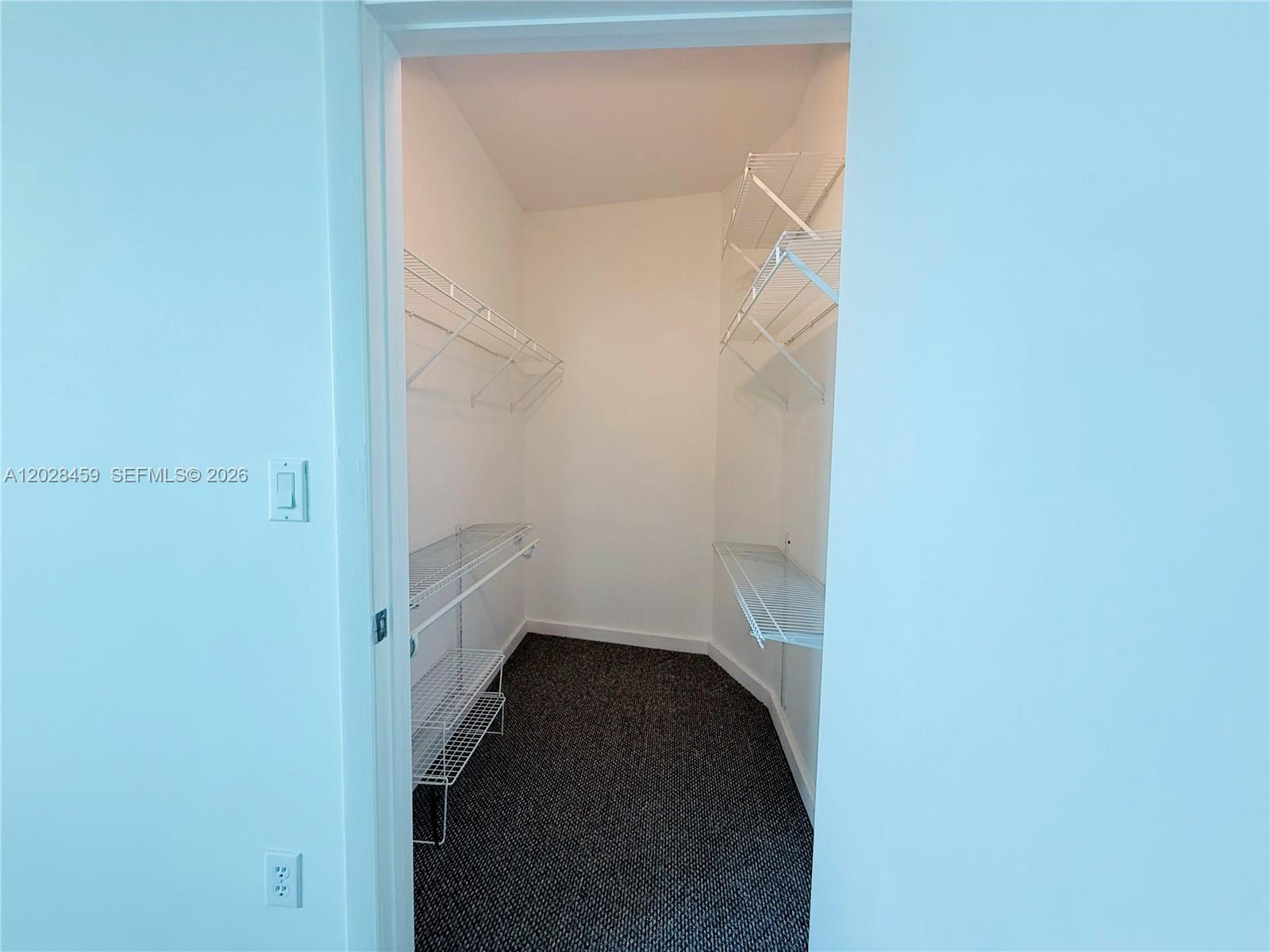 1900 N Bayshore Drive 2415 Property Photo 22