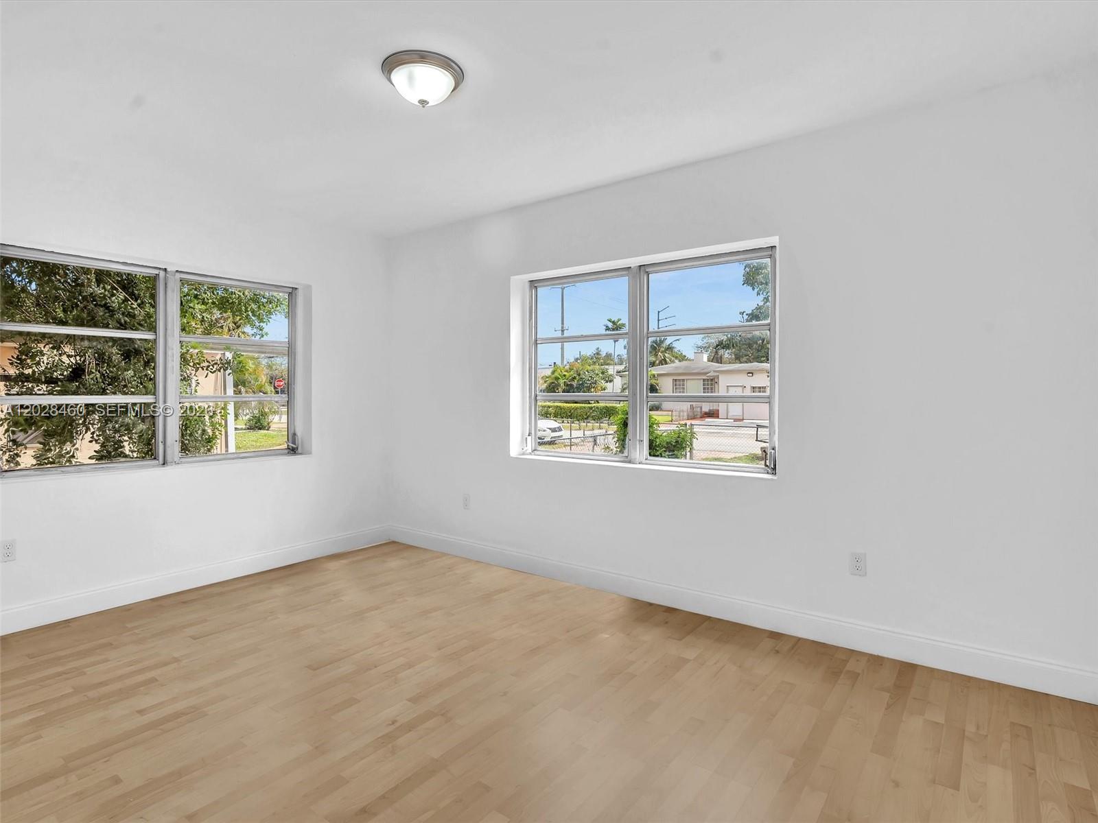 1365 Ne 130th Street Property Photo 17