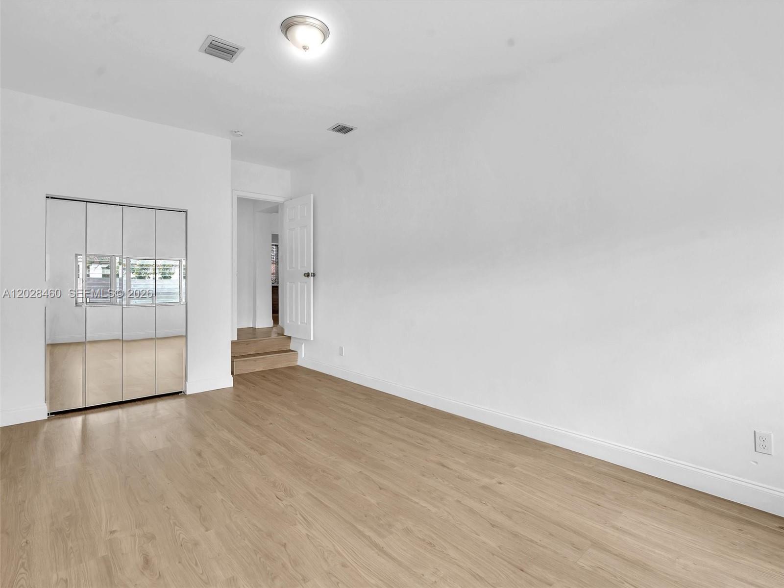 1365 Ne 130th Street Property Photo 25