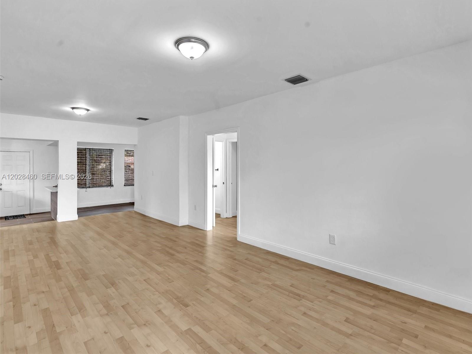 1365 Ne 130th Street Property Photo 32