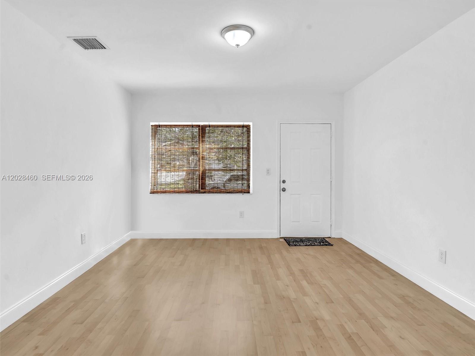 1365 Ne 130th Street Property Photo 35