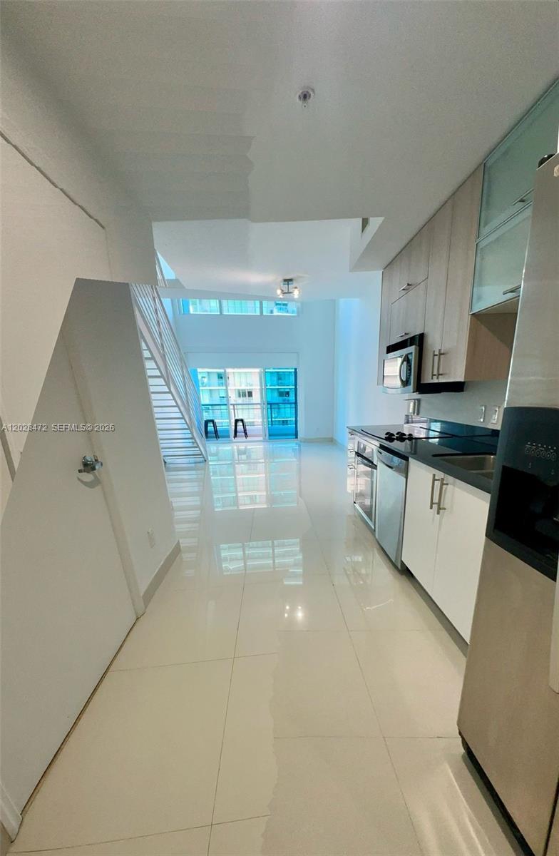 A12028472 Property Photo 2
