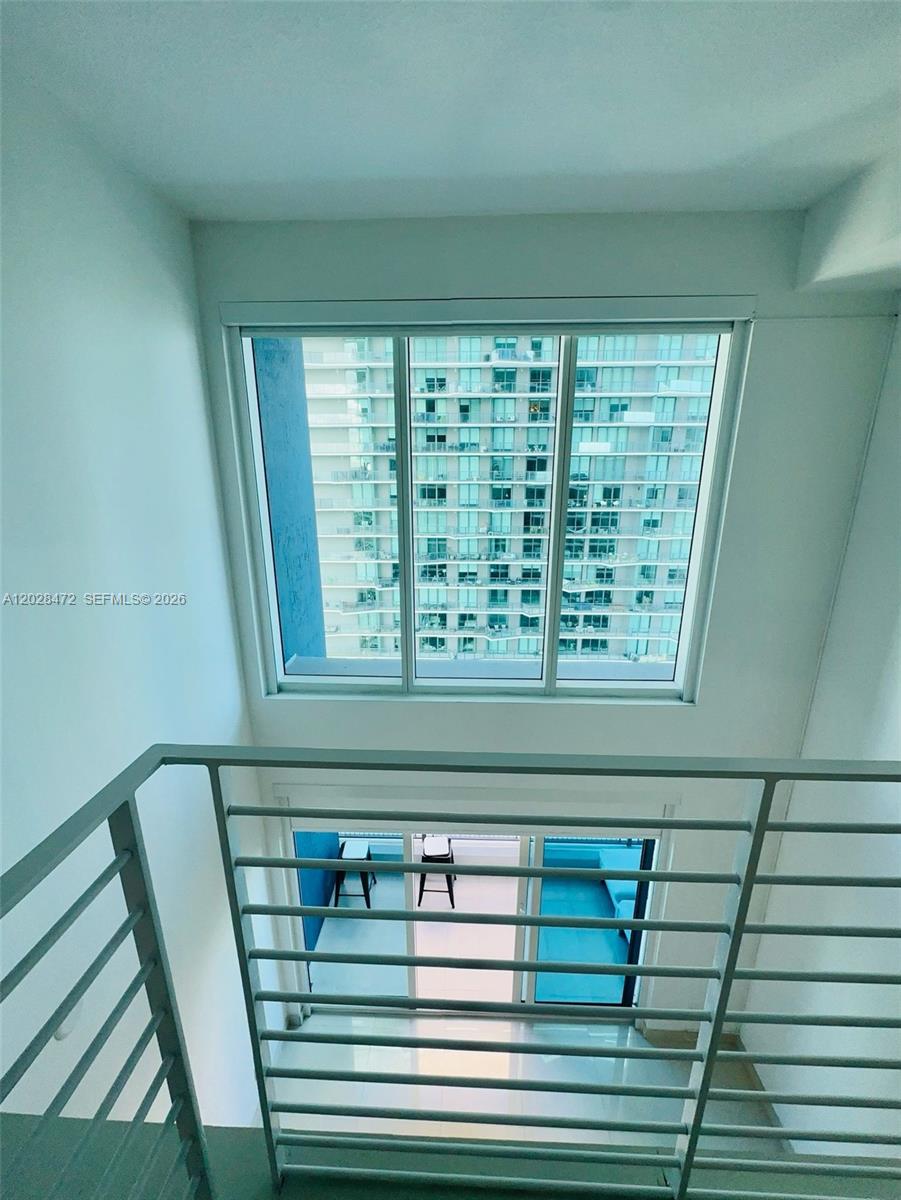 A12028472 Property Photo 16