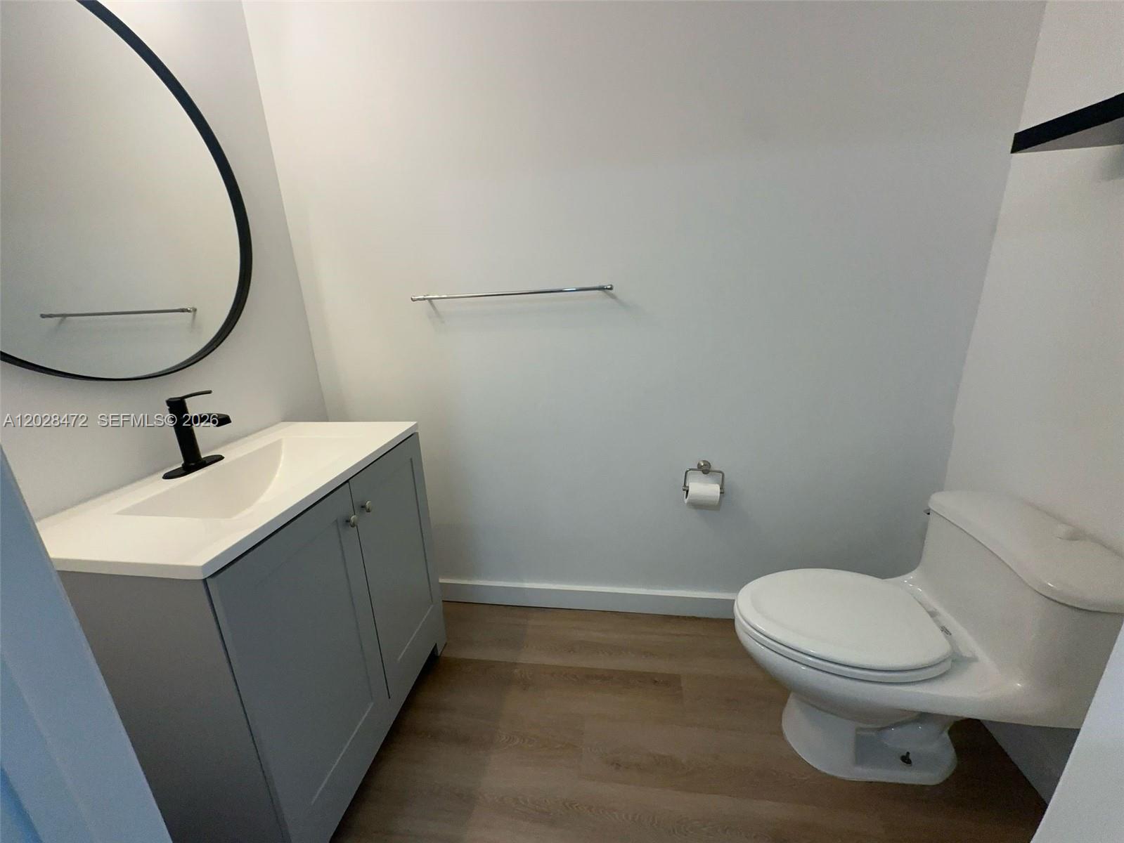 A12028472 Property Photo 20