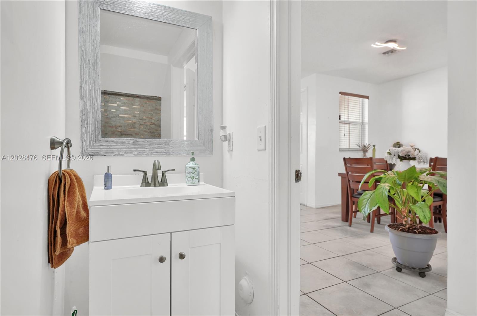 A12028476 Property Photo 25