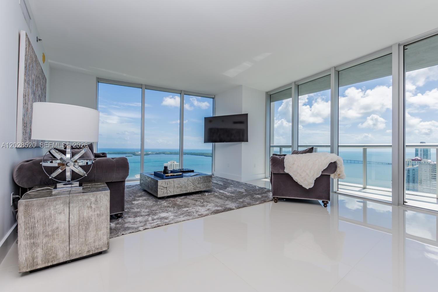 495 Brickell Avenue 4901 Property Photo 1