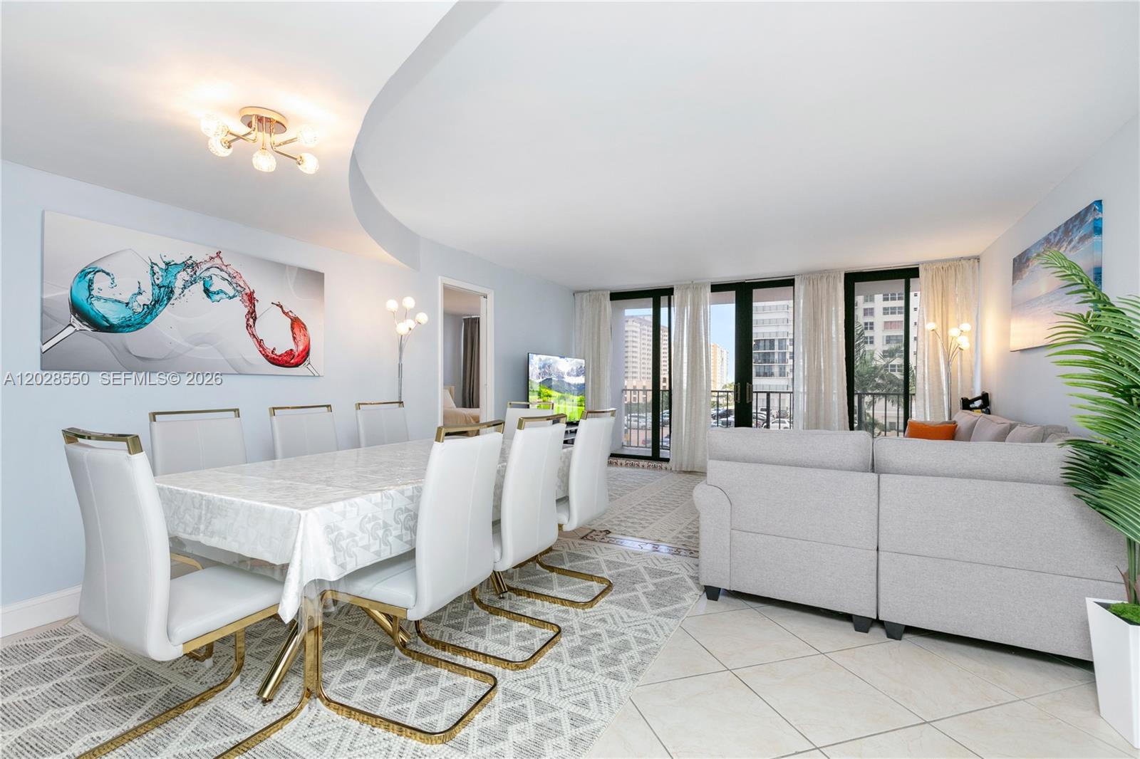 2401 S Ocean Drive 404 Property Photo 1