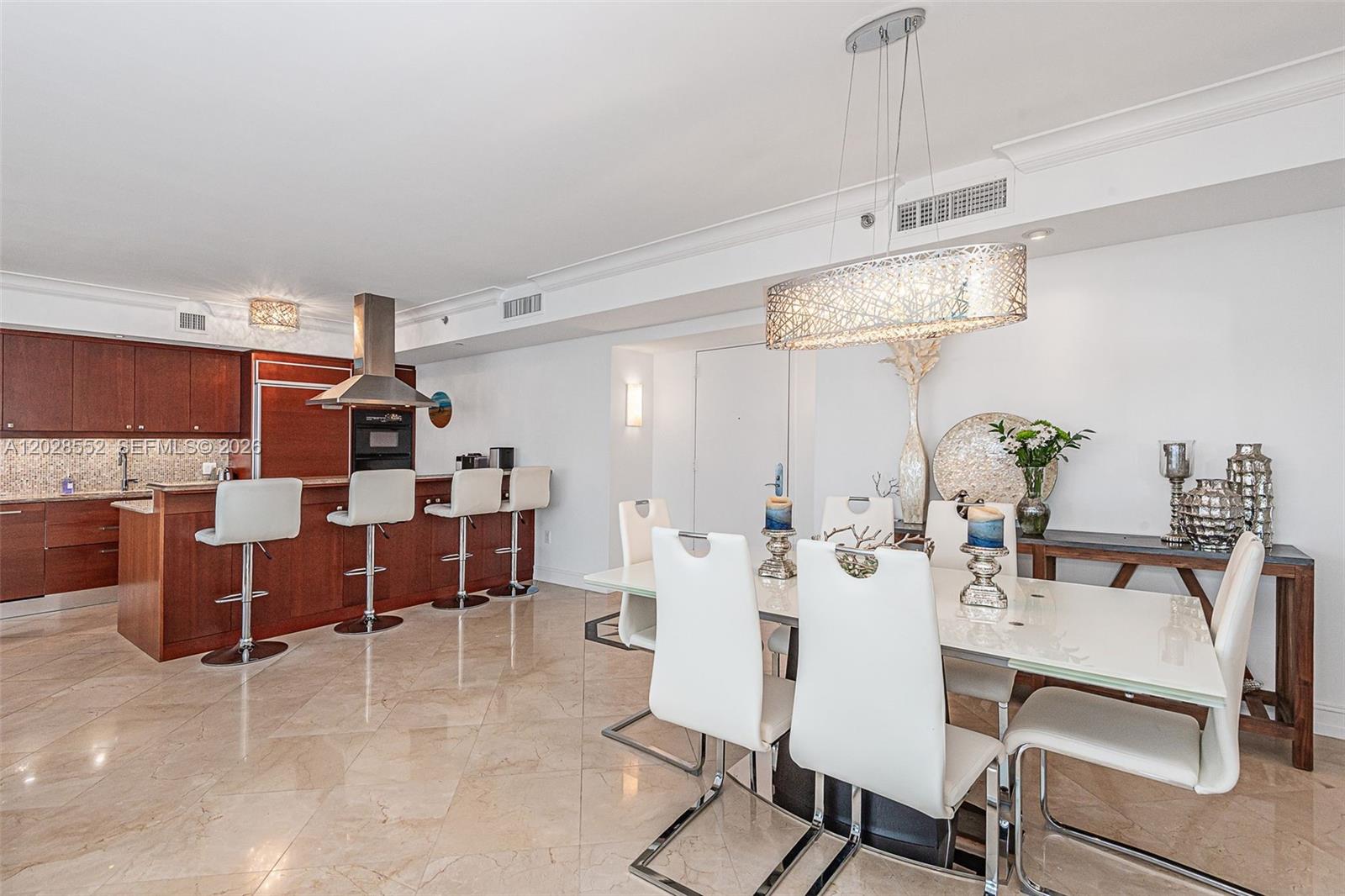 1850 S Ocean Drive 1105 Property Photo 11