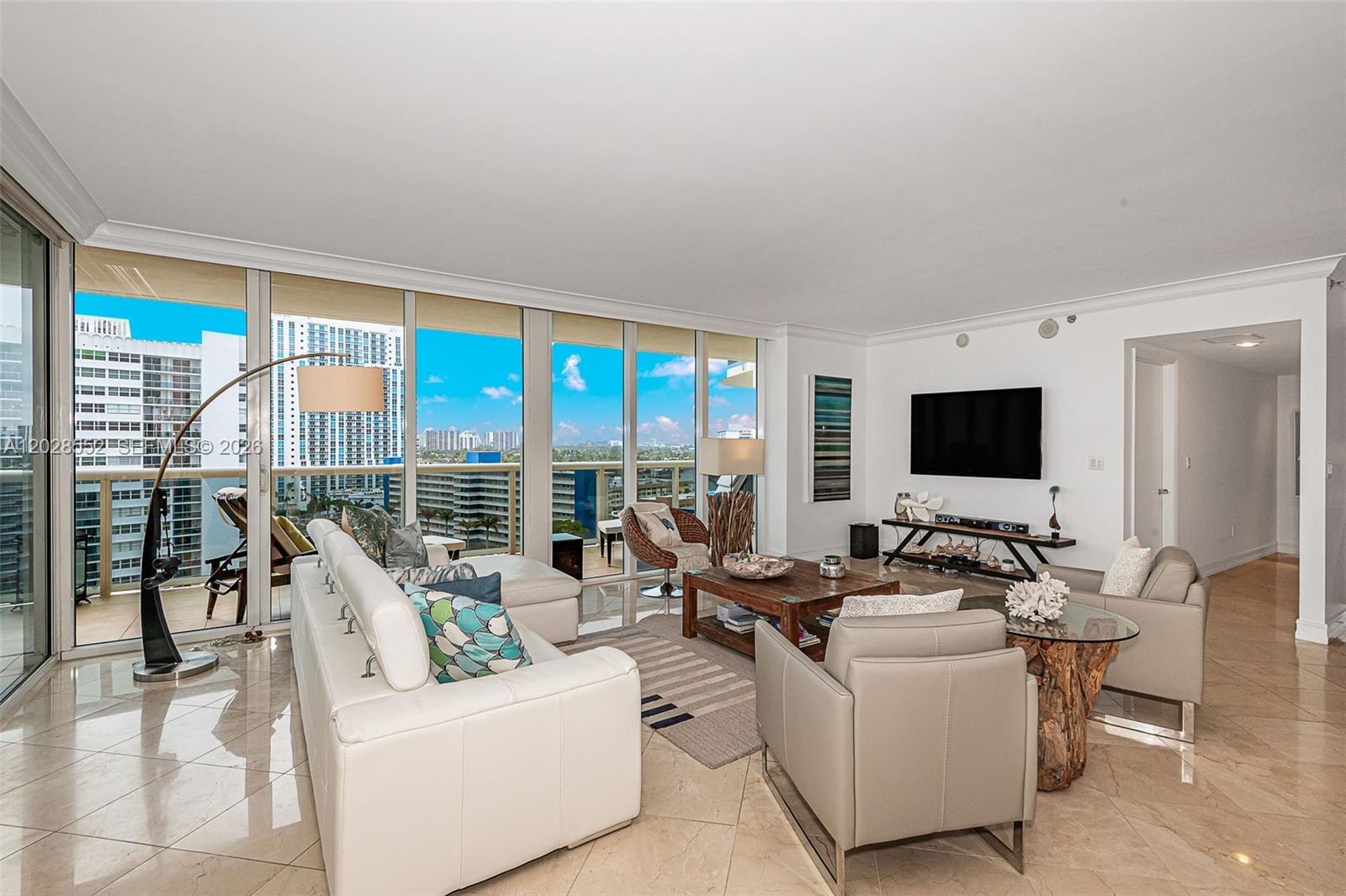 1850 S Ocean Drive 1105 Property Photo 14