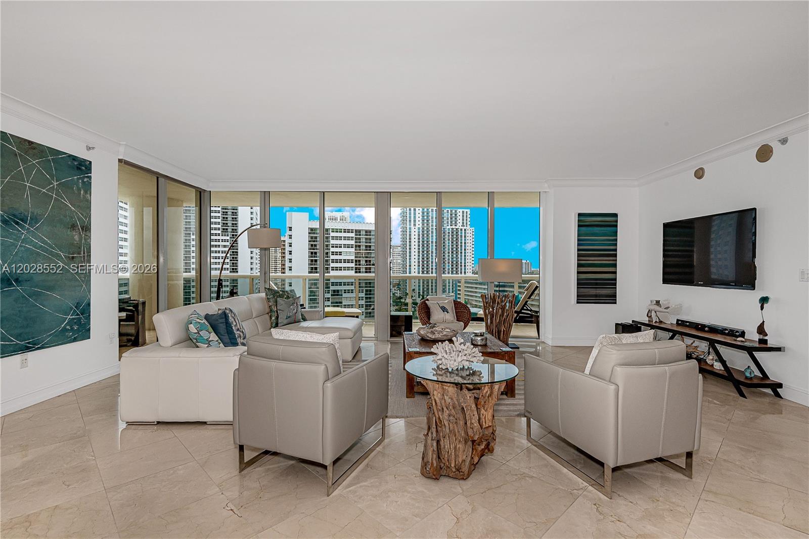 1850 S Ocean Drive 1105 Property Photo 15