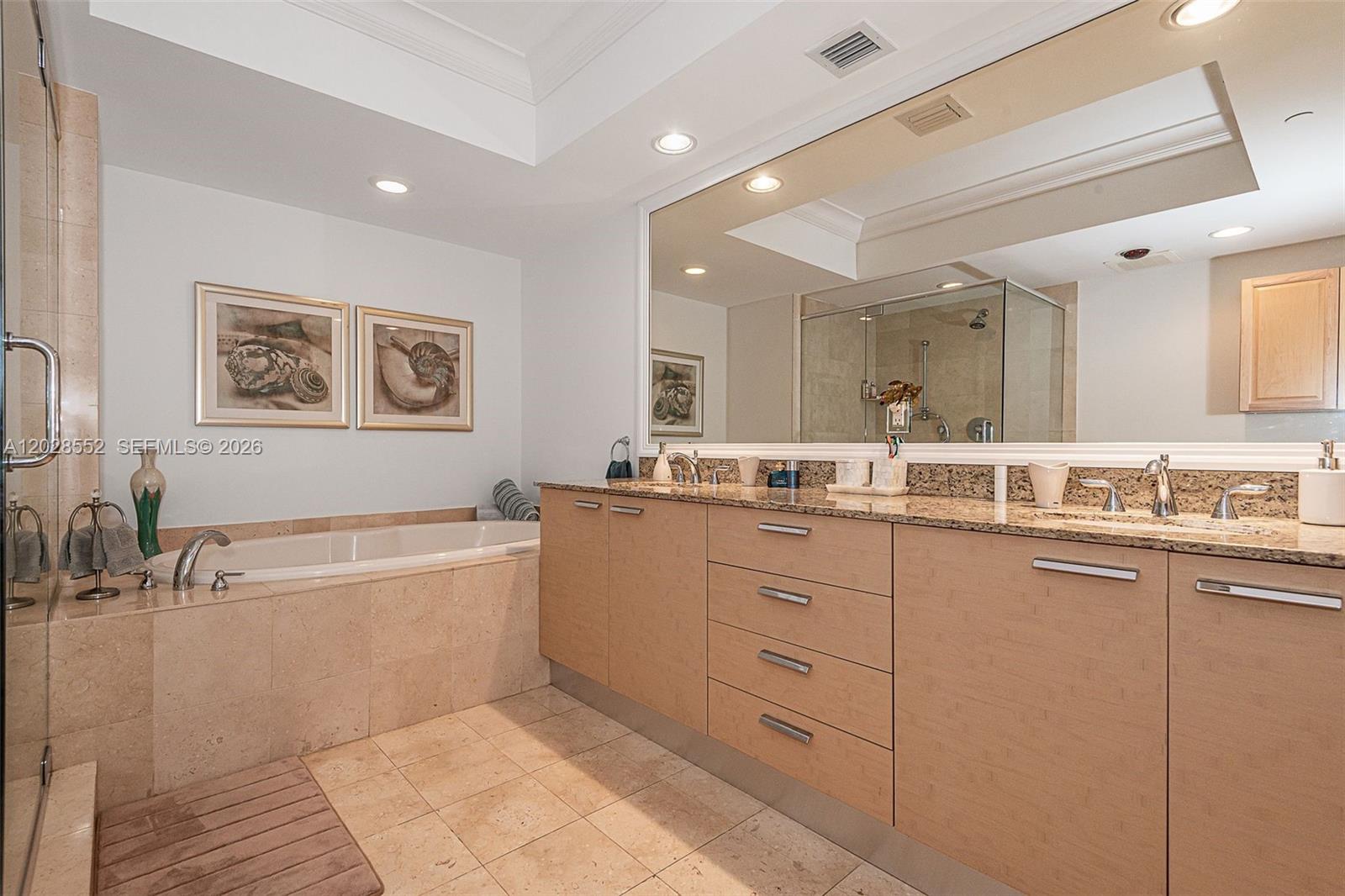 1850 S Ocean Drive 1105 Property Photo 19