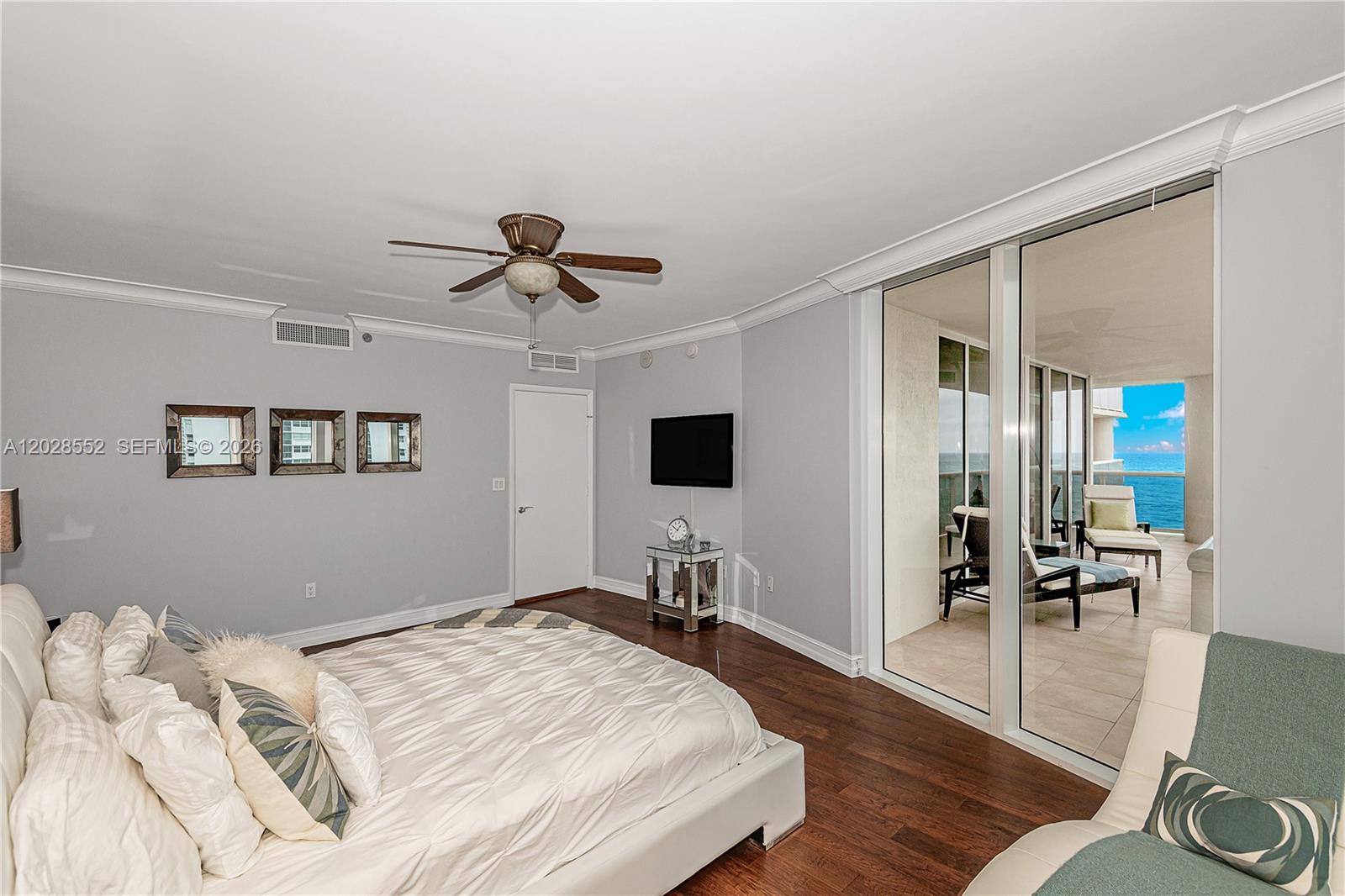 1850 S Ocean Drive 1105 Property Photo 22