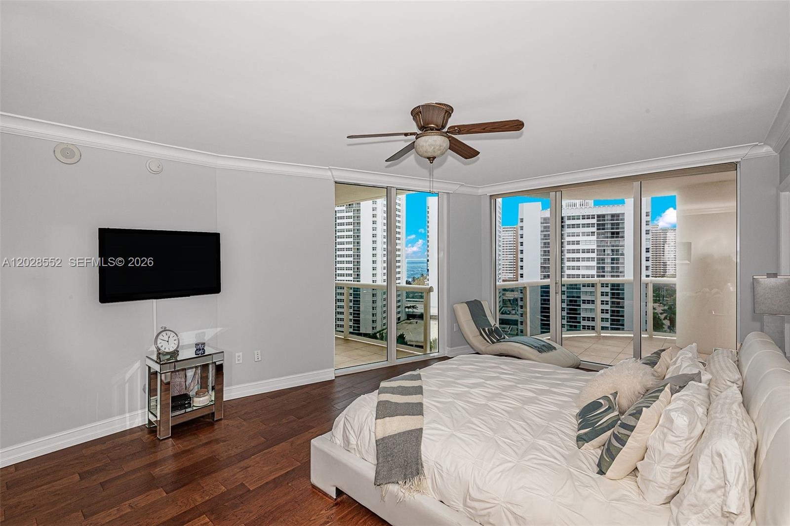 1850 S Ocean Drive 1105 Property Photo 26