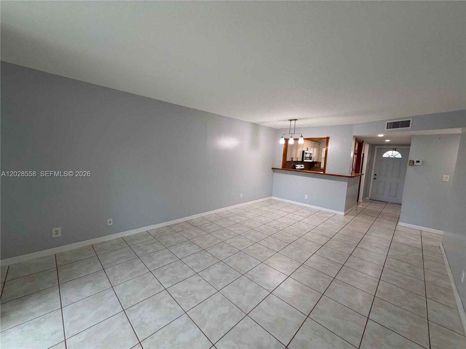 9281 Sunrise Lakes Boulevard 209