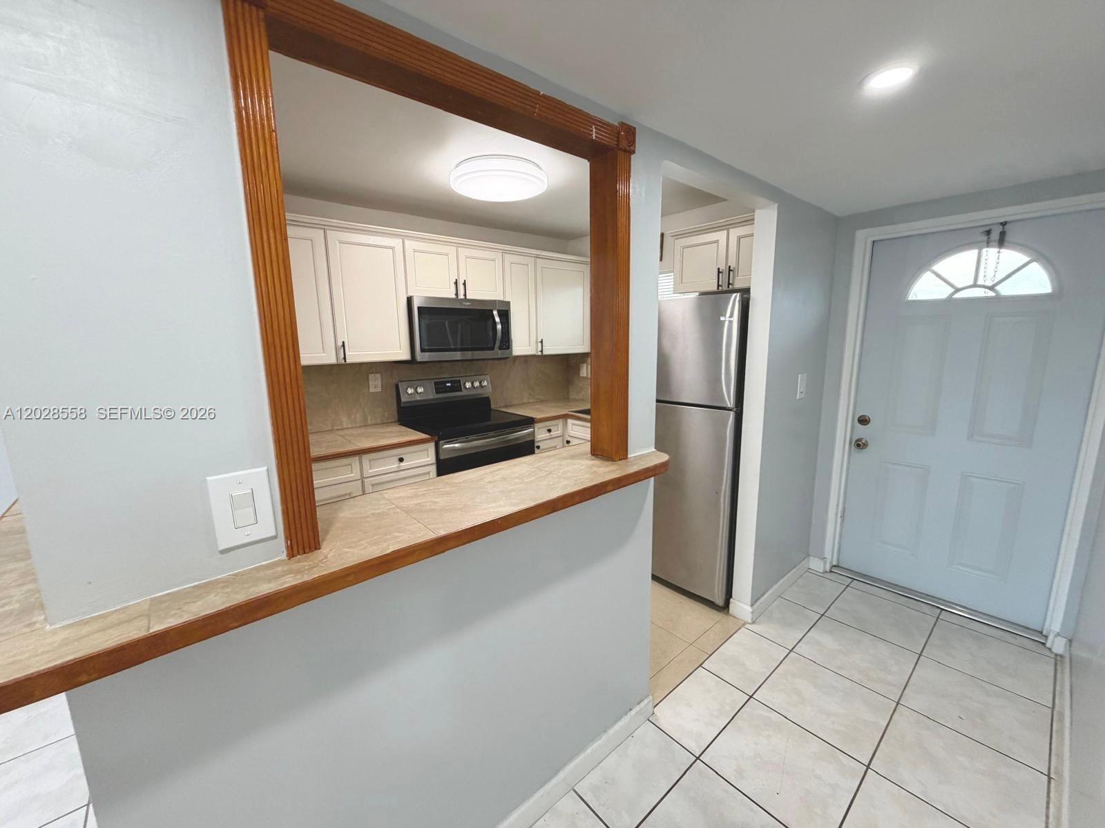 9281 Sunrise Lakes Boulevard 209 Property Photo 11