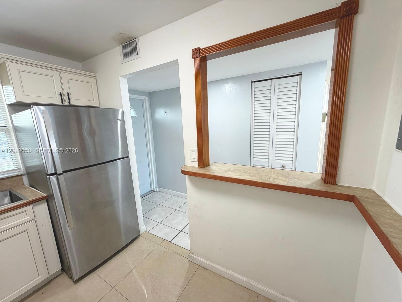 9281 Sunrise Lakes Boulevard 209 Property Photo 12