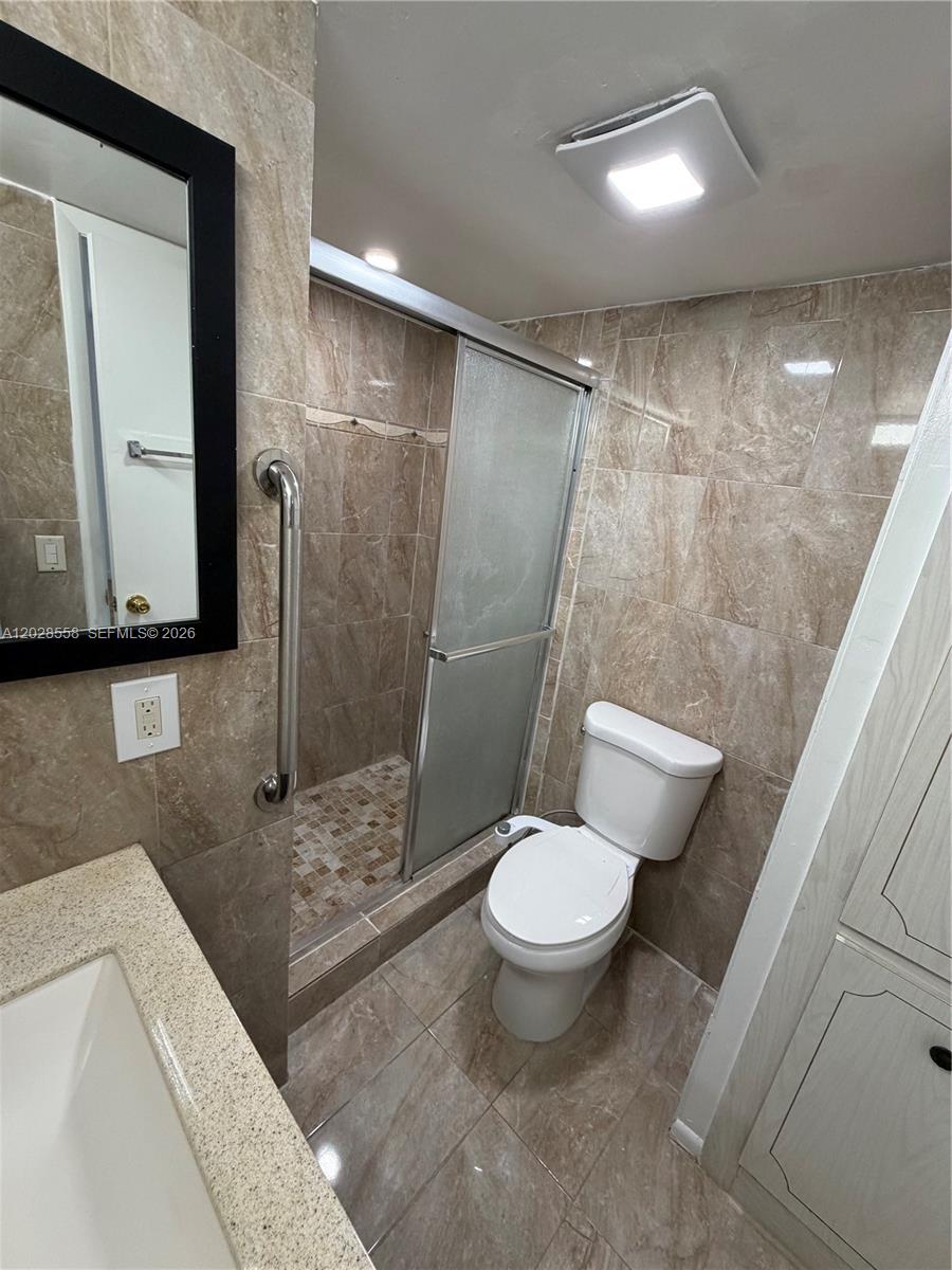 9281 Sunrise Lakes Boulevard 209 Property Photo 33