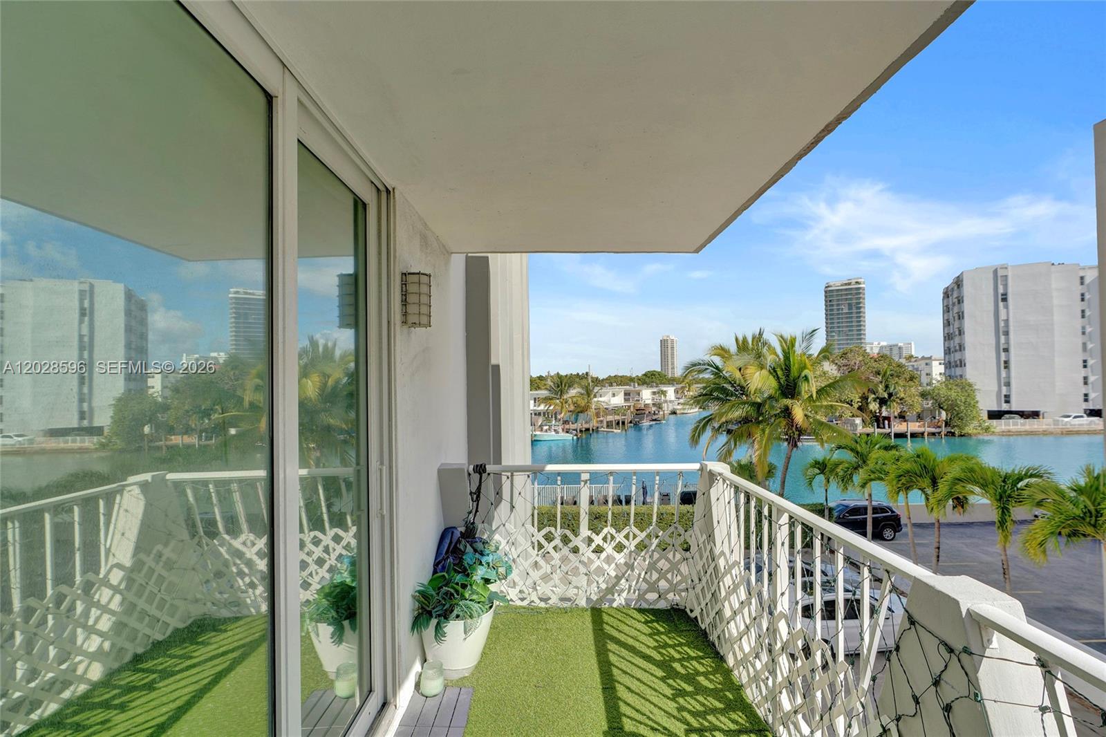 7133 Bay Drive 305
