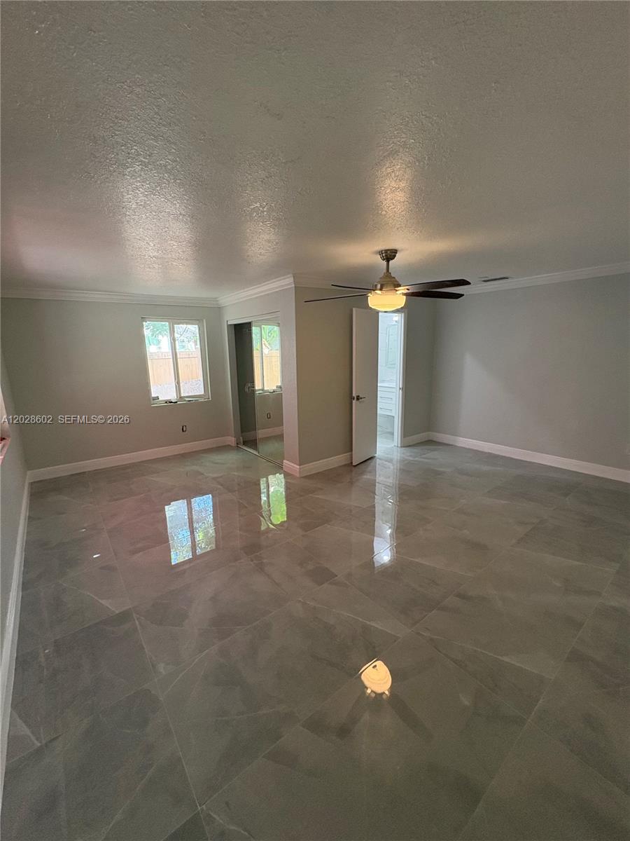 20081 Nw 15th Avenue Property Photo 11