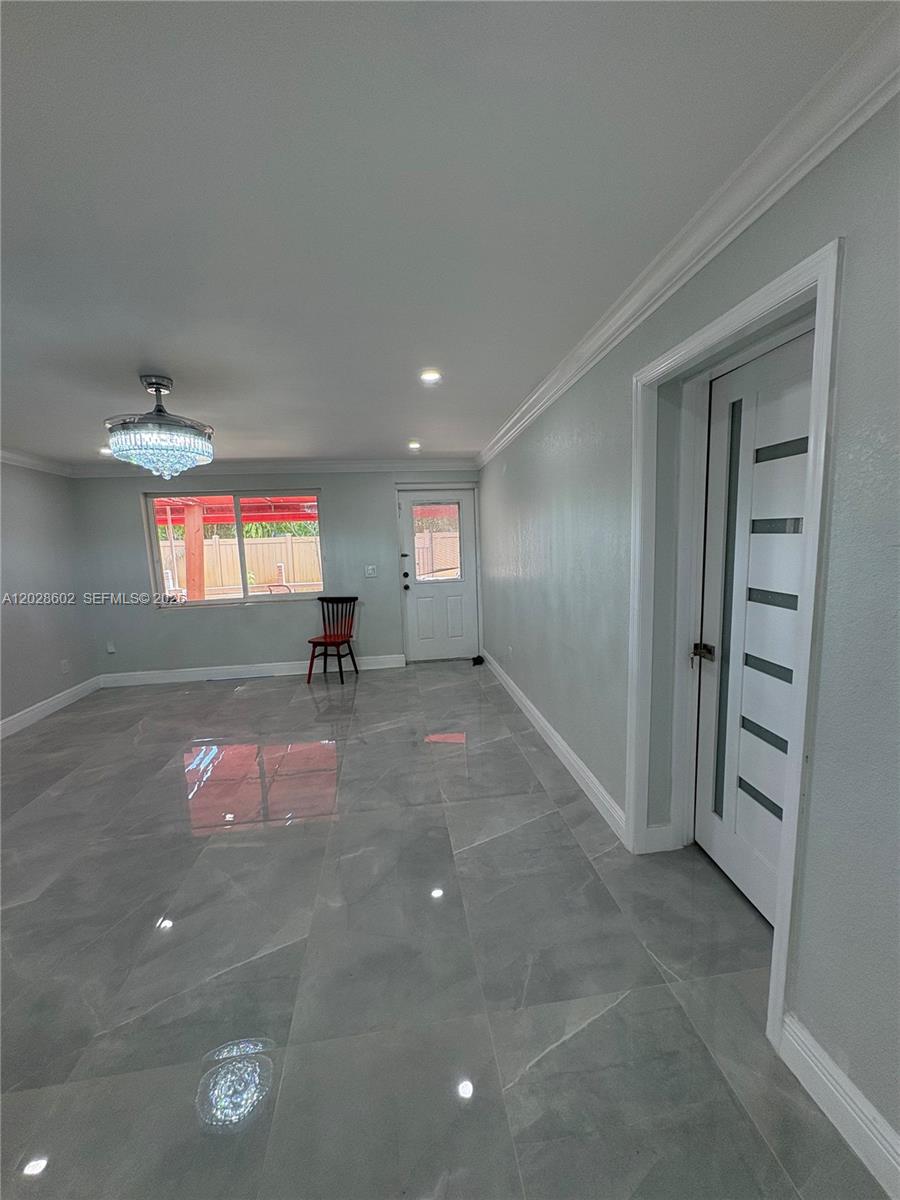 20081 Nw 15th Avenue Property Photo 23