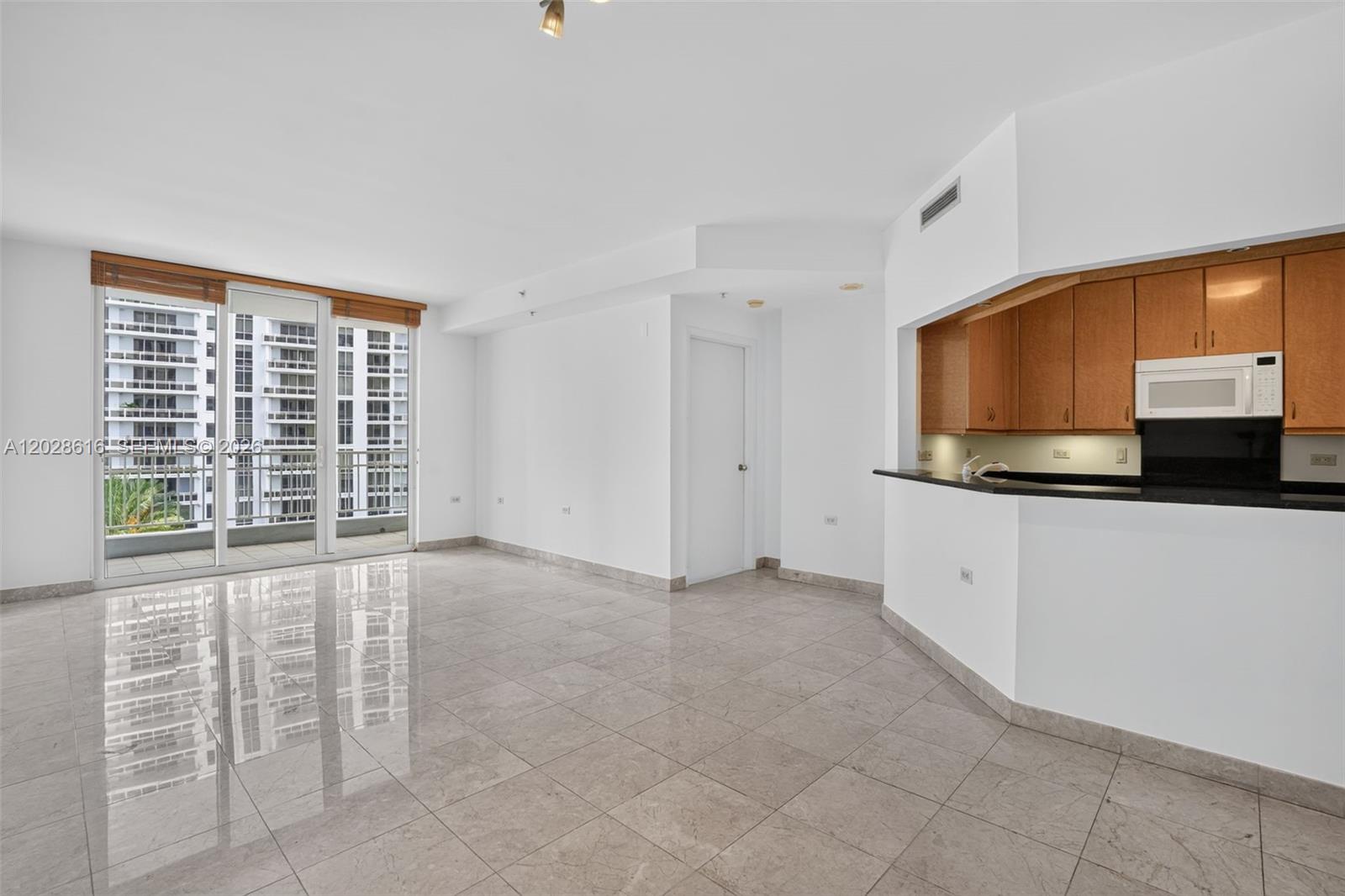 801 Brickell Key Boulevard 906 Property Photo 6
