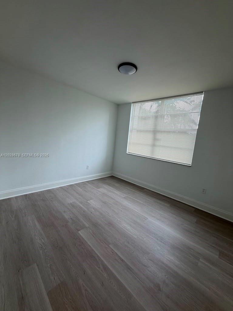 492 Nw 165th St Road C-211 Property Photo 23