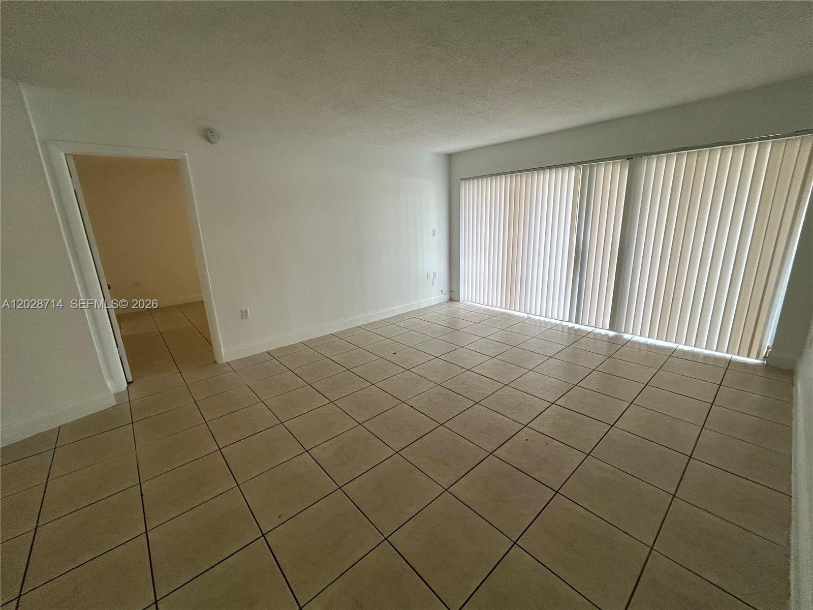 4205 N University Drive 112 Property Photo 11