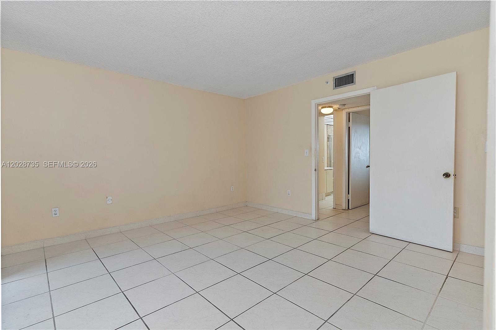 8760 Sw 133rd Ave Road 301 Property Photo 19