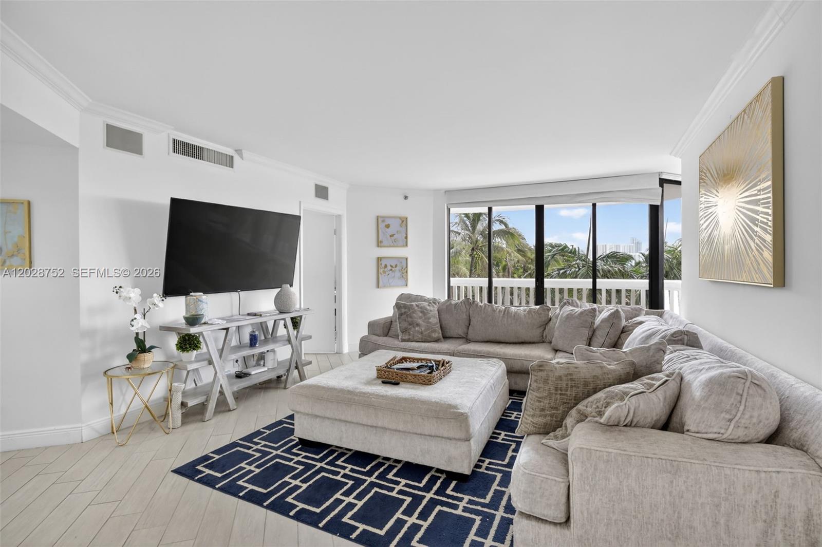 1000 Island Boulevard 503 Property Photo 2