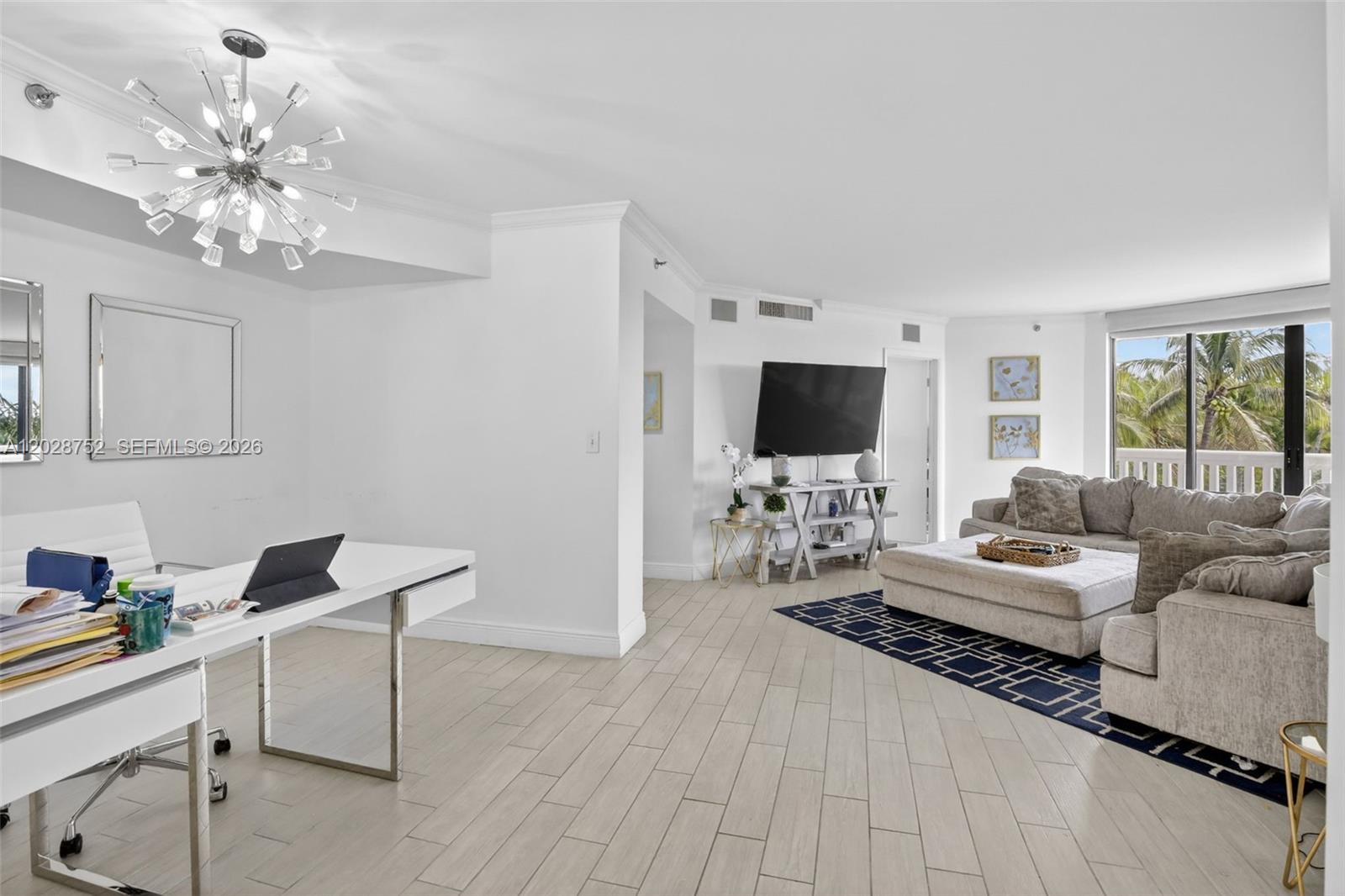 1000 Island Boulevard 503 Property Photo 5