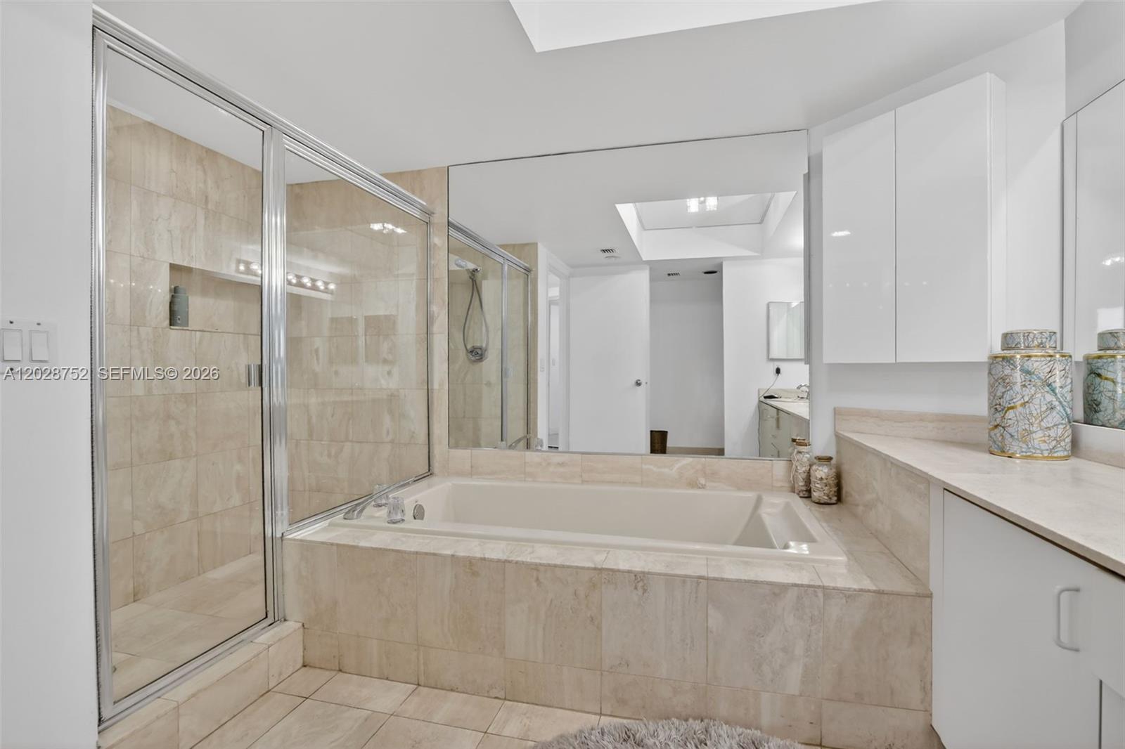 1000 Island Boulevard 503 Property Photo 15