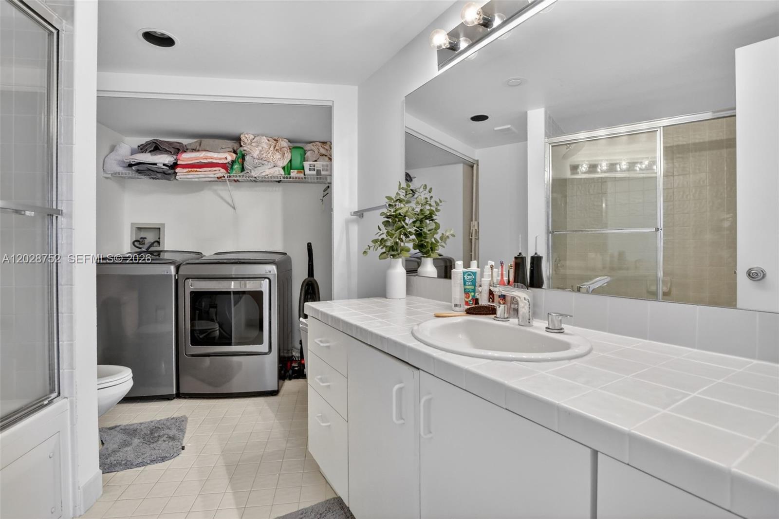 1000 Island Boulevard 503 Property Photo 22