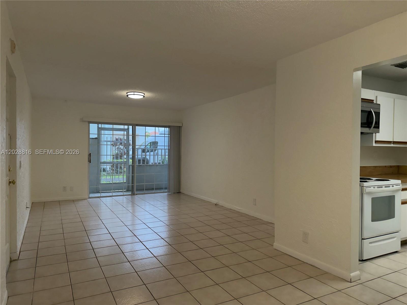 10441 Mahogany Key Circle 106 Property Photo 3
