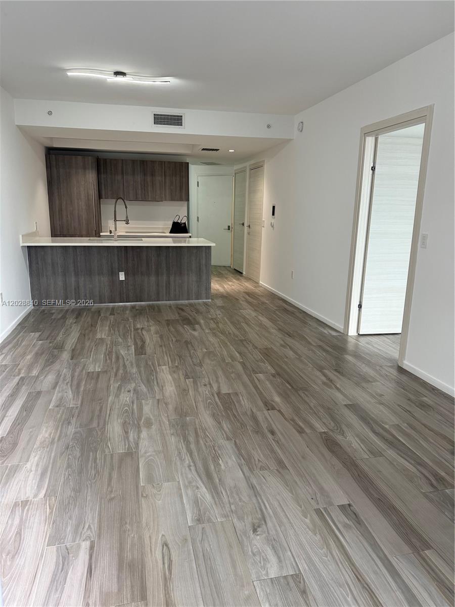 801 S Miami Avenue 1808 Property Photo 8