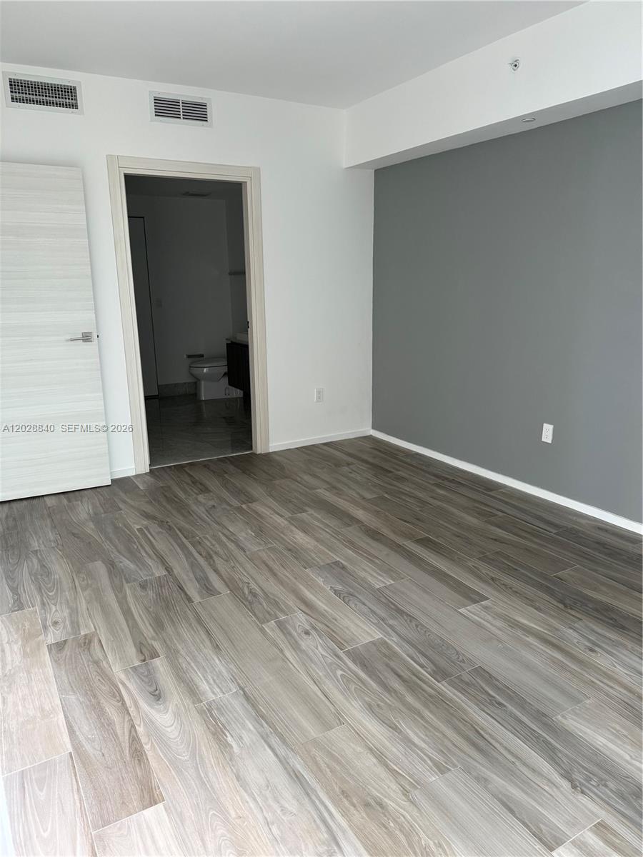 801 S Miami Avenue 1808 Property Photo 23