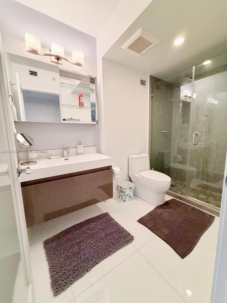 100 Lincoln Road 1504 Property Photo 7
