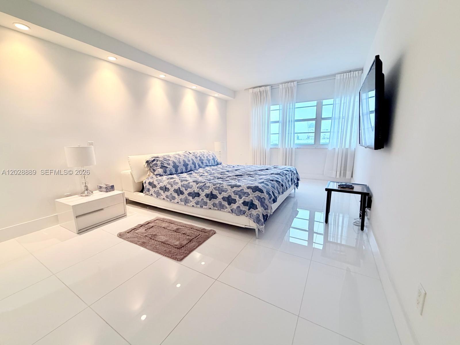 100 Lincoln Road 1504 Property Photo 8