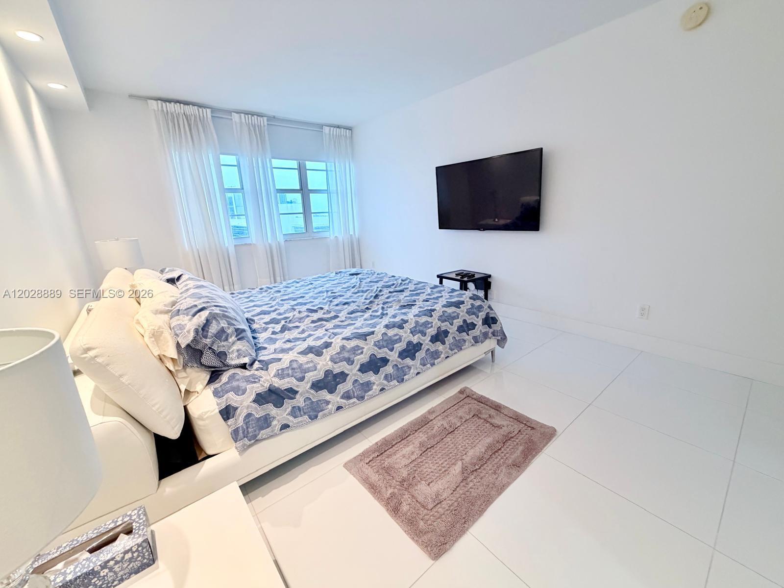 100 Lincoln Road 1504 Property Photo 11