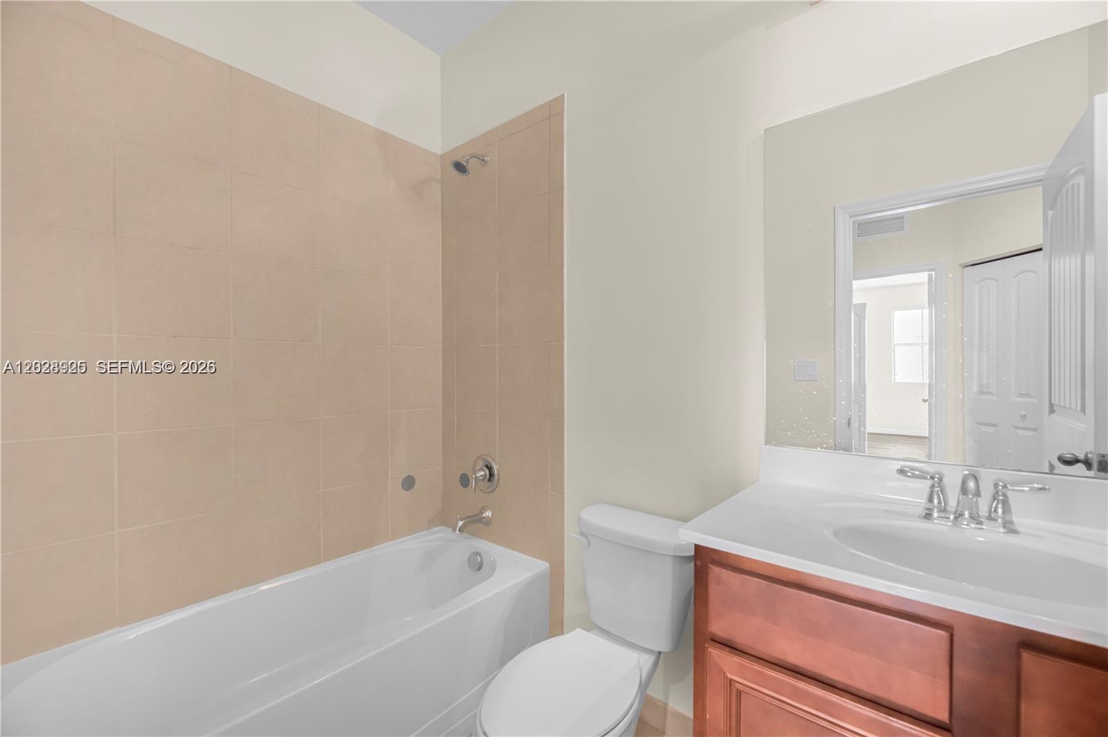 3345 Nw 11th Avenue Property Photo 24