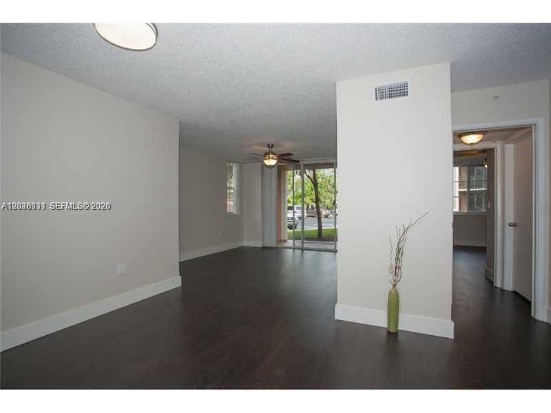 A12028931 Property Photo 9