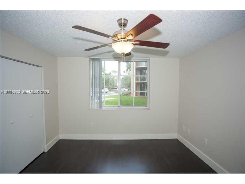 A12028931 Property Photo 12