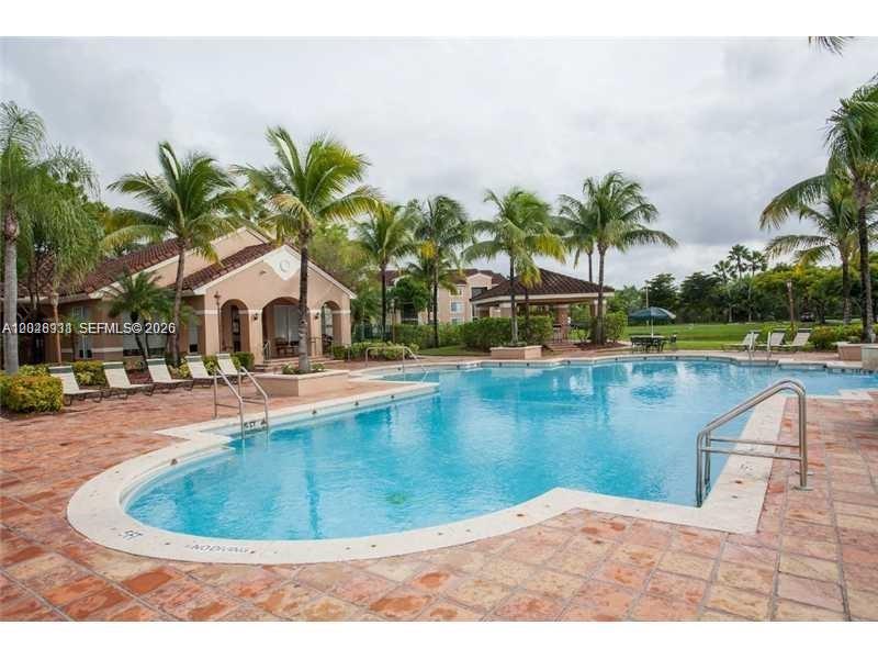 A12028931 Property Photo 21